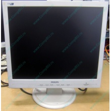 Монитор 17" TFT Philips 170S с битым пикселем в Батайске, белый (Батайск)